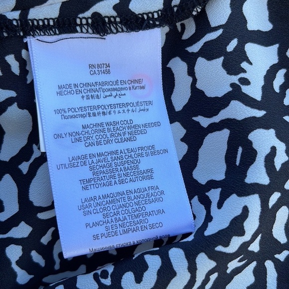 BCBG Black And White Sheer Tank Top Size M - Picture 7 of 7